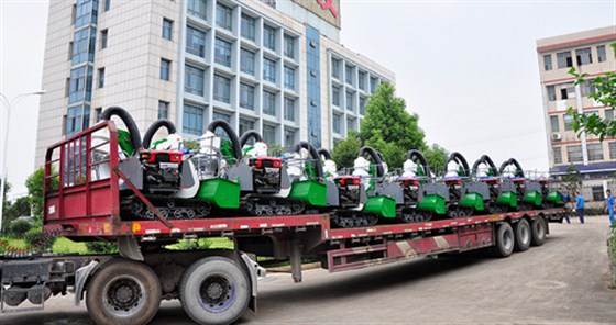 農友機械收割機